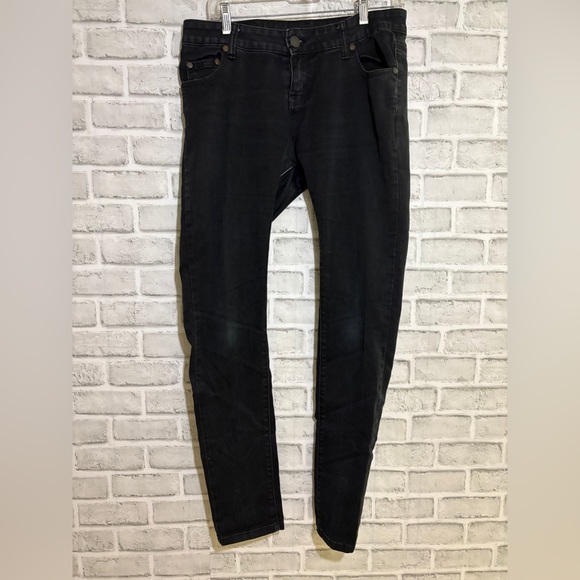 Costa Blanca women’s Black Skinny Jeans, size 31 - Picture 1 of 10